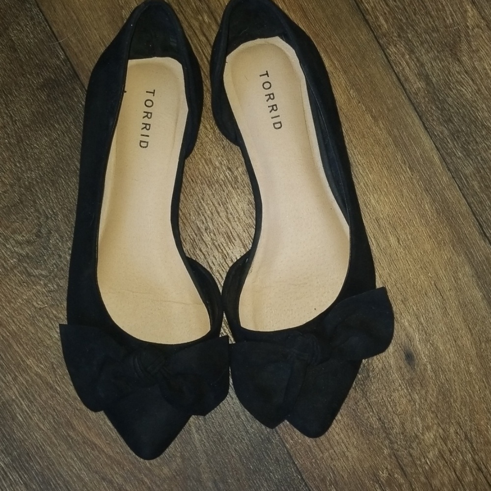 Black Flats 10 Wide